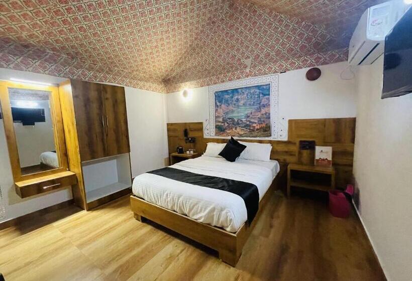 Santkrupa Villa Resort