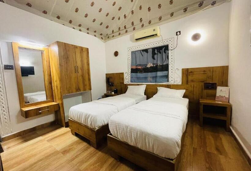 Santkrupa Villa Resort