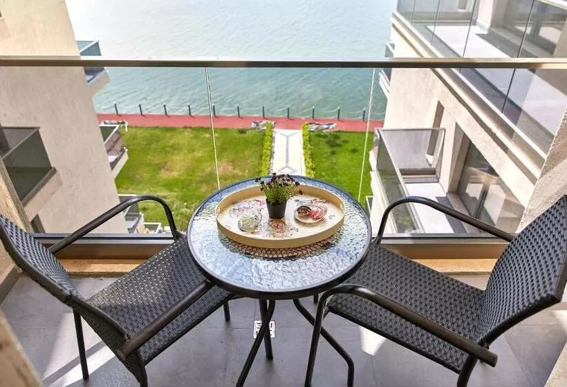 Apartamente Exterior