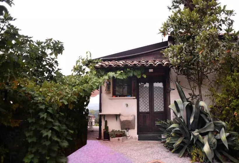 Aamiaismajoitus (B&B) La Casa Sul Lara