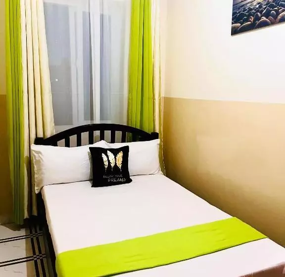تختخواب و صبحانه Santos Bamburi Bnb