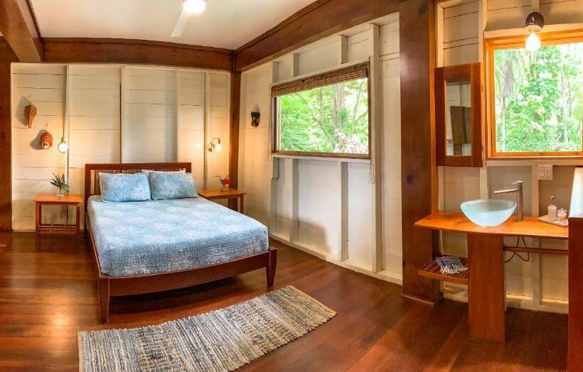 تختخواب و صبحانه The Lodge At Punta Rica Hilltop Eco Lodge With Views & Pool