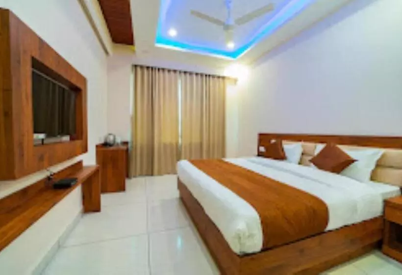 ホテル Divine Residency Haridwar