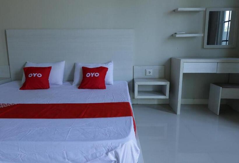 Hotel Oyo 93203 Kost Eksklusif Syariah