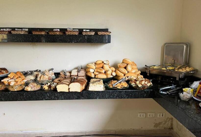 Hotel Vila Dos Pescadores