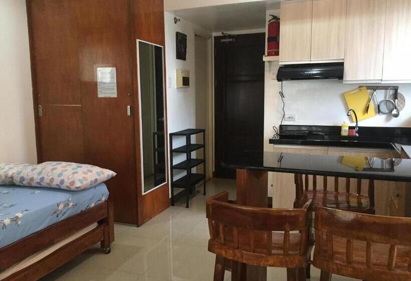 Mabolo Garden Flat A9 Rooftop Pool Shortwalk To Ayala Mall