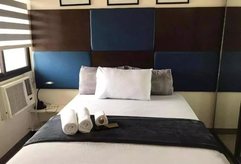 Mabolo Garden Flat A9 Rooftop Pool Shortwalk To Ayala Mall