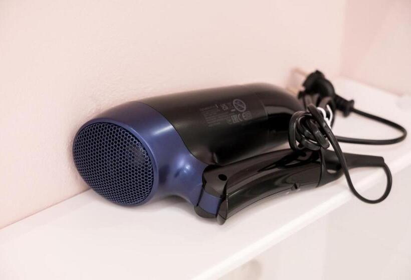 پانسیون Glam Parma