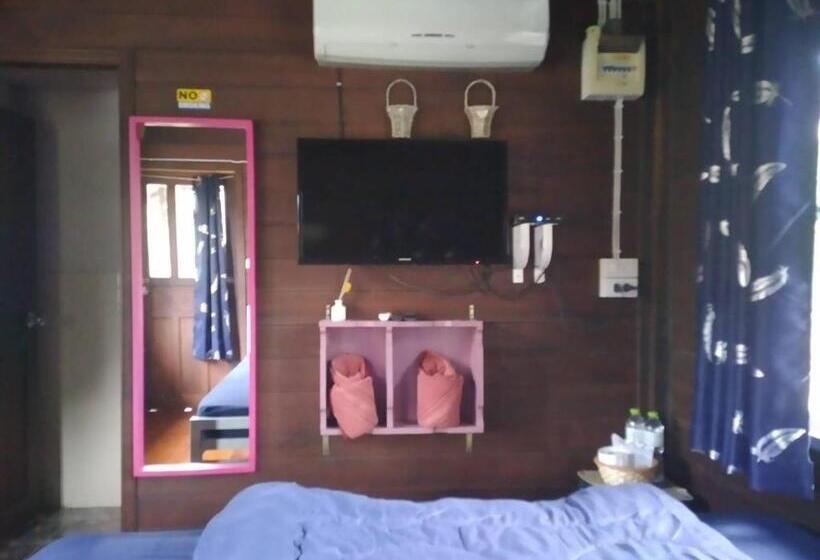 استراحتگاه Banrimtara Khao Kho