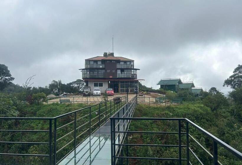 منتجع Coorg Tree House