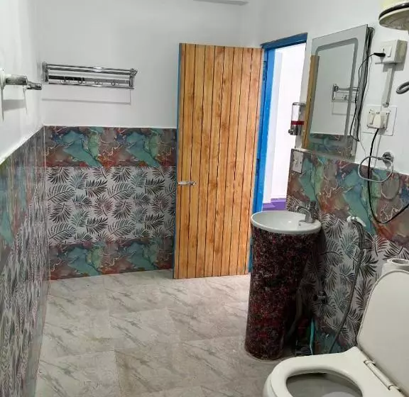 Tiny Spot Hostel