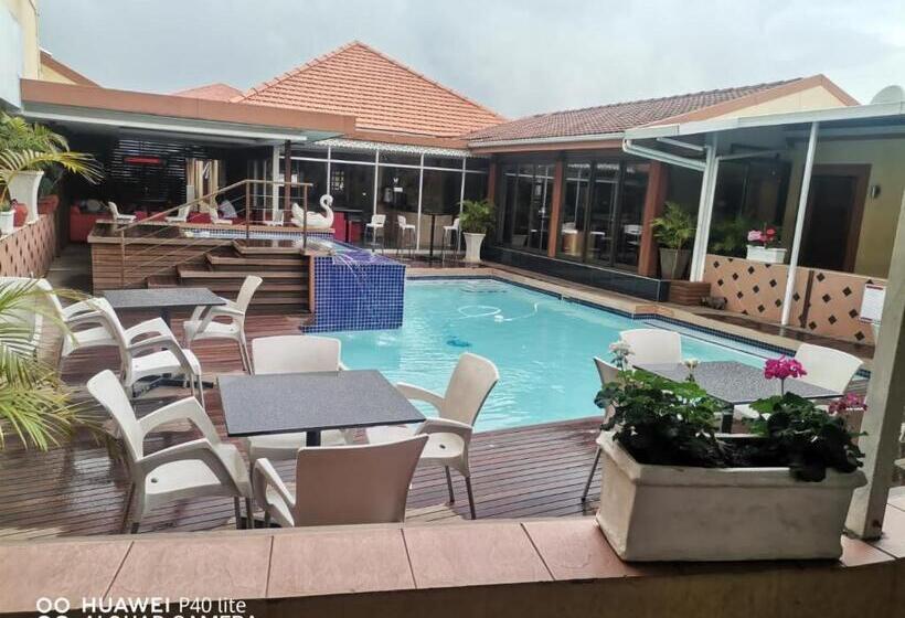 Umbilo Bed And Breakfast 70 Alan Paton