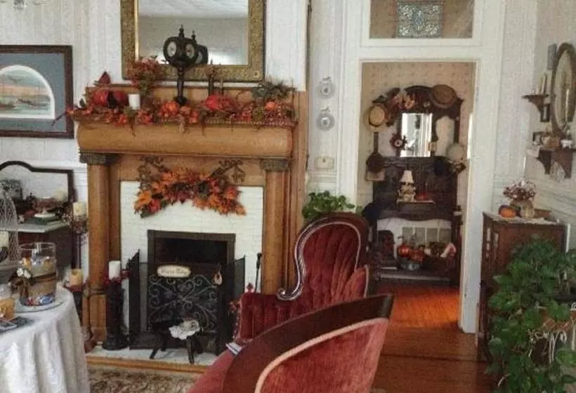 هتل Belle Hearth Bed And Breakfast