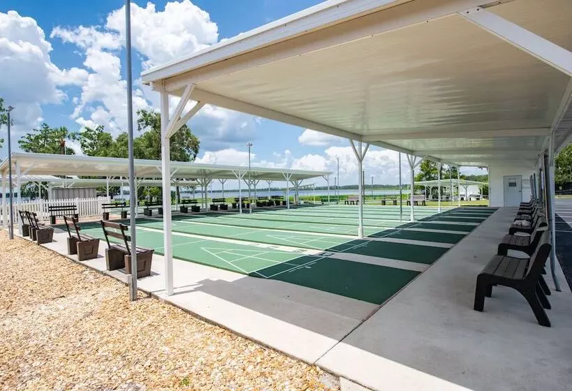 ホテル Buttonwood Bay Rv Resort