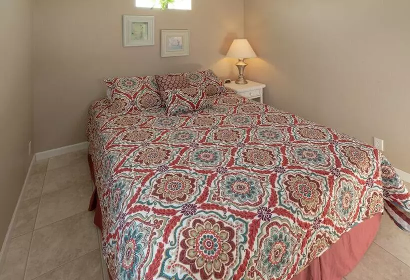 ホテル Buttonwood Bay Rv Resort