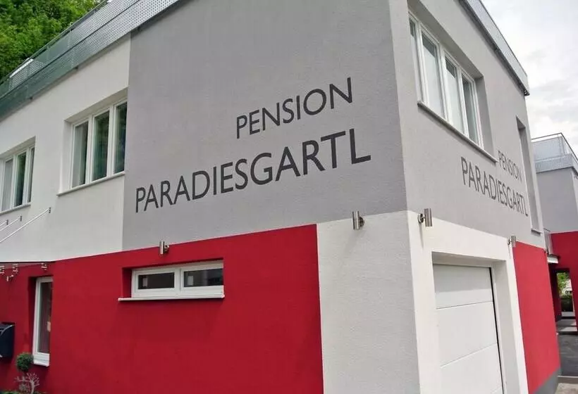 ホテル Frühstückspension Paradiesgartl
