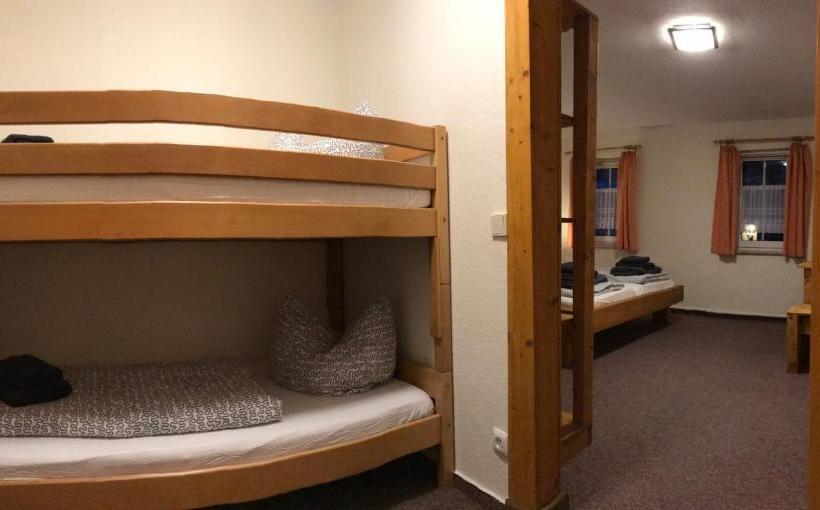 בית מלון כפרי Hostel Ziegenrück