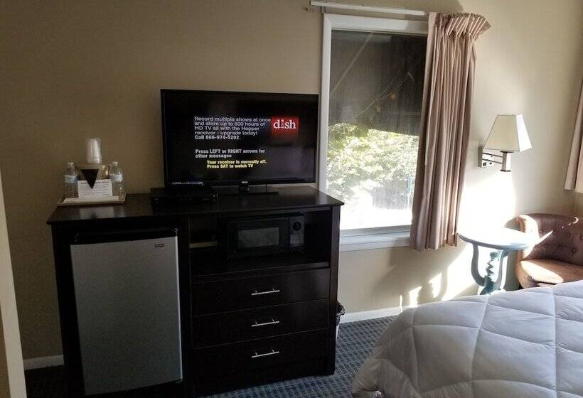 בית מלון כפרי Mainstay Inn