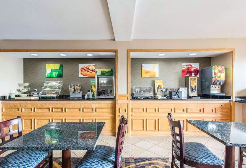 هتل Quality Inn & Suites University Area