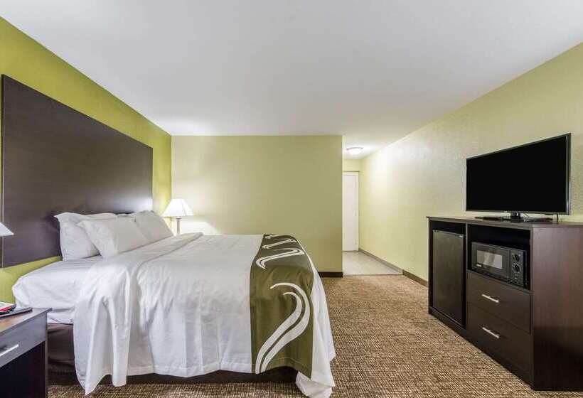 호텔 Quality Inn & Suites University Area