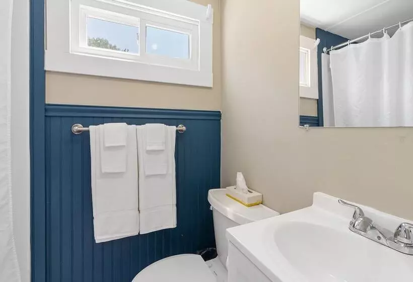 ホテル The Beaches Guest Rooms And Cottages