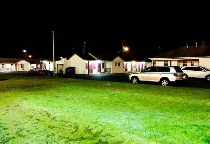 Travelers Inn Motel
