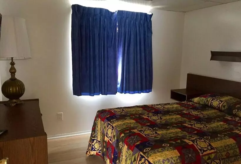 White Caps Motel