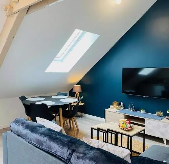 Agréable Appartement Entièrement Refait Neuf