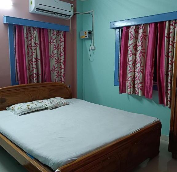 Bed and Breakfast Mondal Home Stay