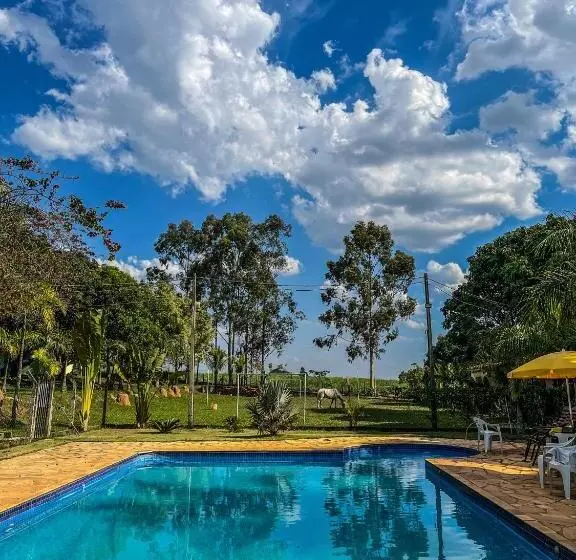 ベッドアンドブレックファースト Quarto De Casal Pousada Dos Ypês