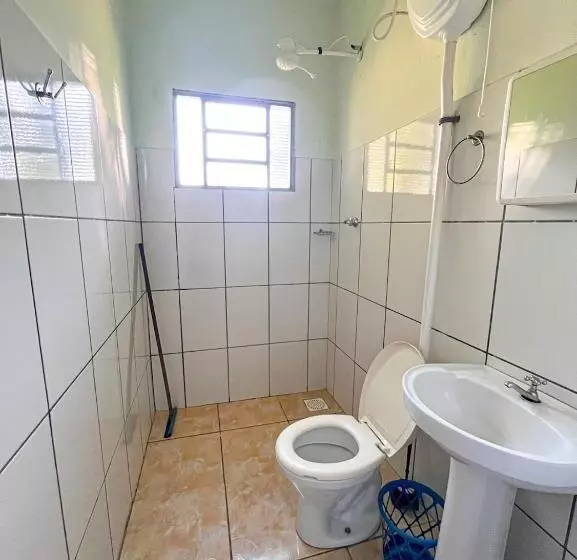 ベッドアンドブレックファースト Quarto De Casal Pousada Dos Ypês