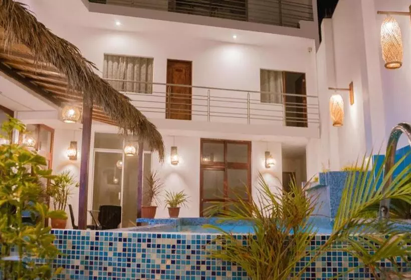 ホテル Mar Azul Mancora