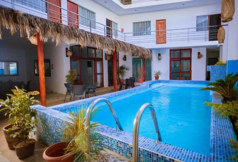 ホテル Mar Azul Mancora
