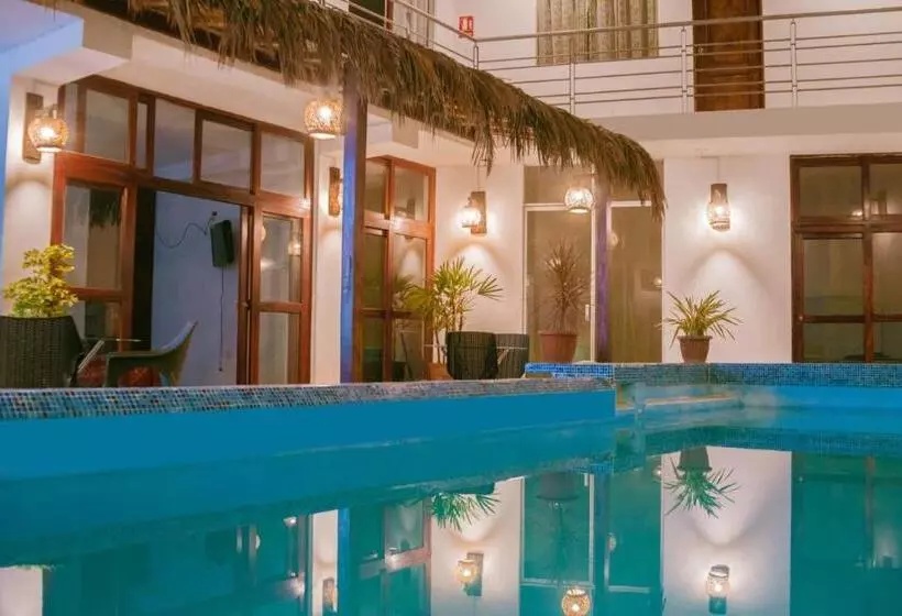 ホテル Mar Azul Mancora