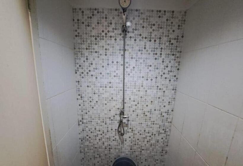 Otel Oyo Life 93106 Apartement Grand Sentraland By Andi