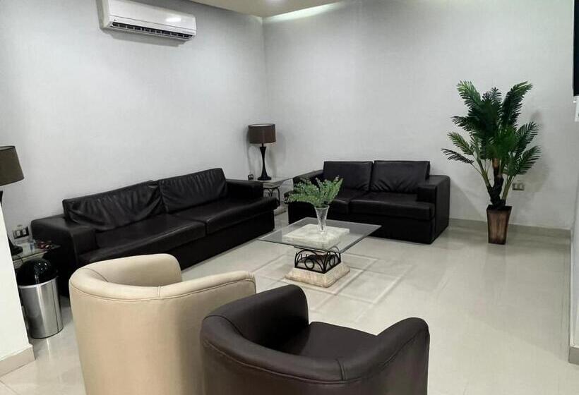 בית מלון כפרי Reycer