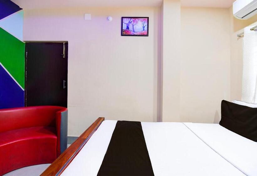 בית מלון כפרי Super Oyo Dreams Inn