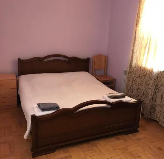 پانسیون Green Garden Guest House