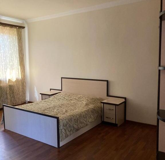 پانسیون Green Garden Guest House