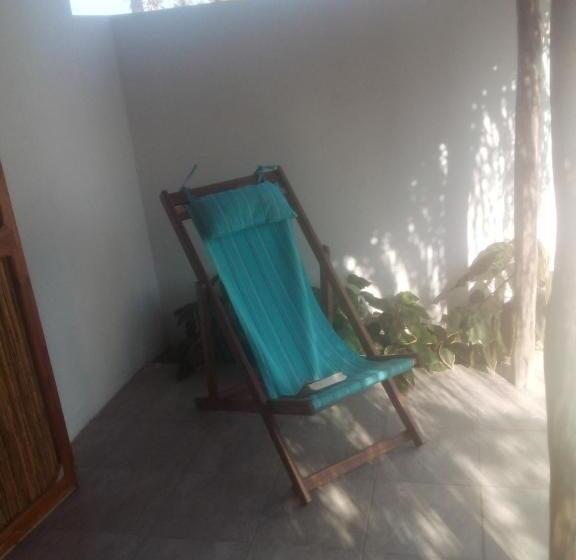 ペンション India Blue