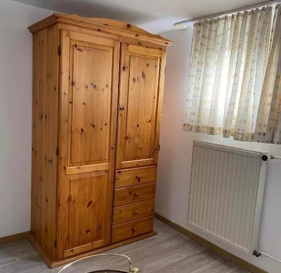 ペンション Van Kim 2   Souterrain Monteurwohnung