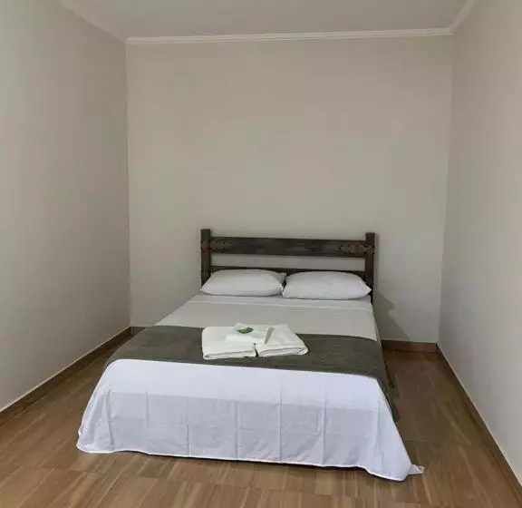 ユースホステル Pousada Fazendinha Alto Da Serra