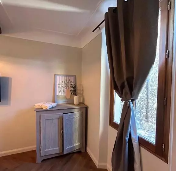 Aamiaismajoitus (B&B) Maison Louisa