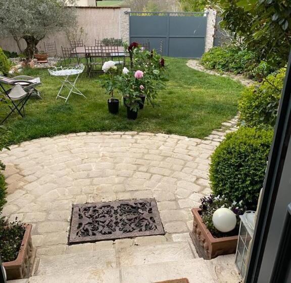 住宿加早餐  Le Clos Fanny Chambre D’hôtes