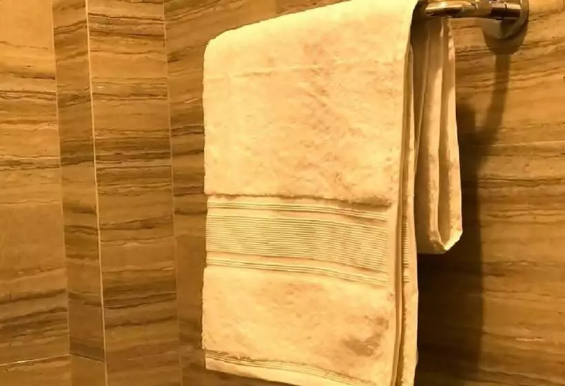 تختخواب و صبحانه Marian Villa