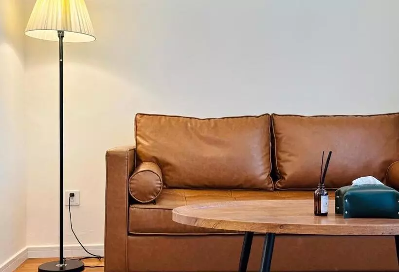 Hotelli 911 Surf Villa