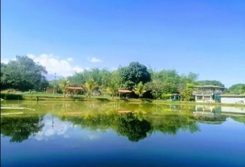 هتل Club Recreativo La Karola