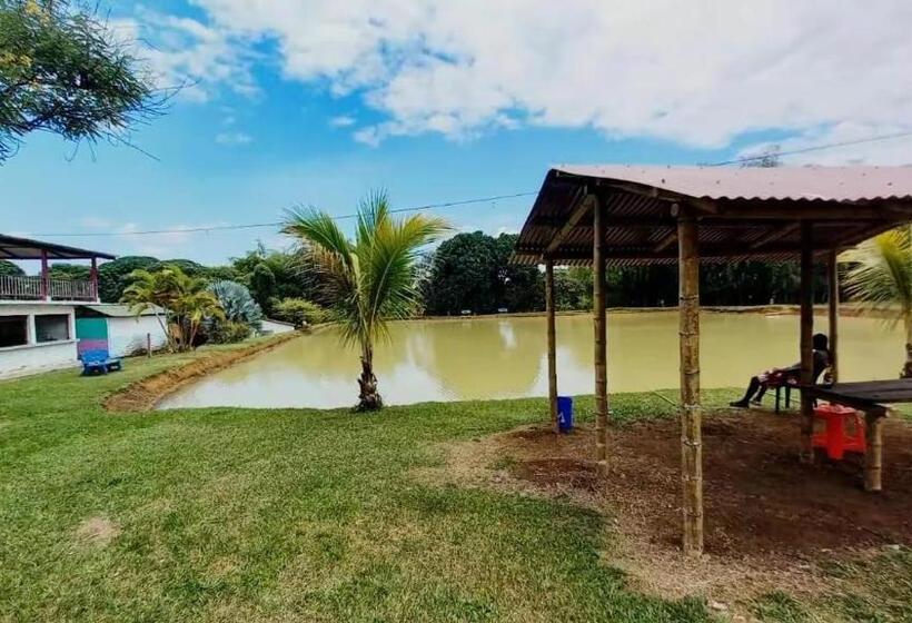 هتل Club Recreativo La Karola