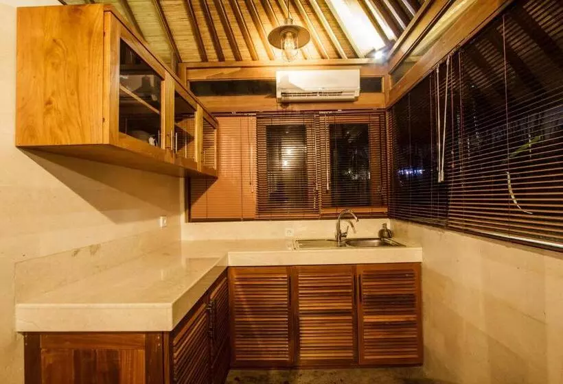 ホテル Griya Kcb Villa