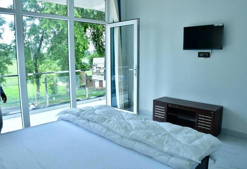 Hotel Gupta Marriage Hall And